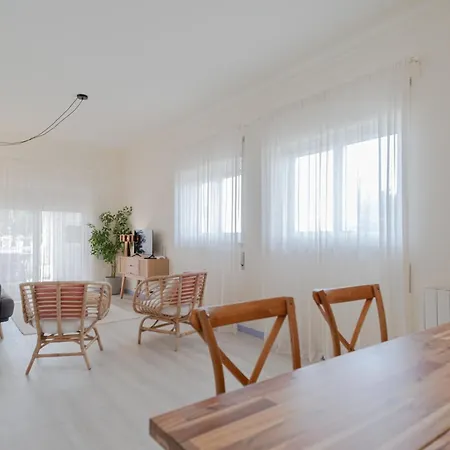 Feel - Ocean Villa Nazare